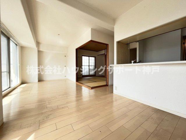 WELFARE AKASHIの居間・リビング