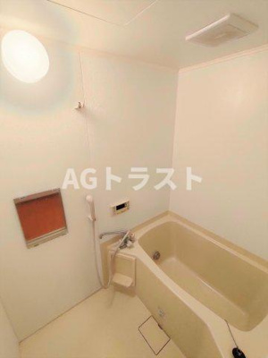 【浴室】 | ラホォーレロジュマン | ゆったり過ごせるお風呂です