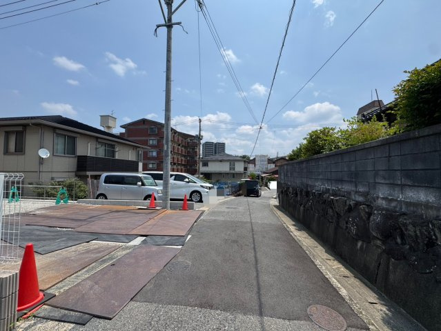 ONE HOUSE－ワンハウスー小倉北区中井３丁目【小倉北区　新築戸建て】の前面道路含む現地写真|現地撮影　2025,7,4　ONE HOUSE－ワンハウスー小倉北区中井３丁目【小倉北区　新築戸建て】