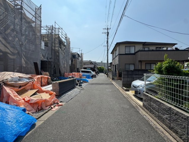 ONE HOUSE－ワンハウスー小倉北区中井３丁目【小倉北区　新築戸建て】の前面道路含む現地写真|現地撮影　2025,7,4　ONE HOUSE－ワンハウスー小倉北区中井３丁目【小倉北区　新築戸建て】