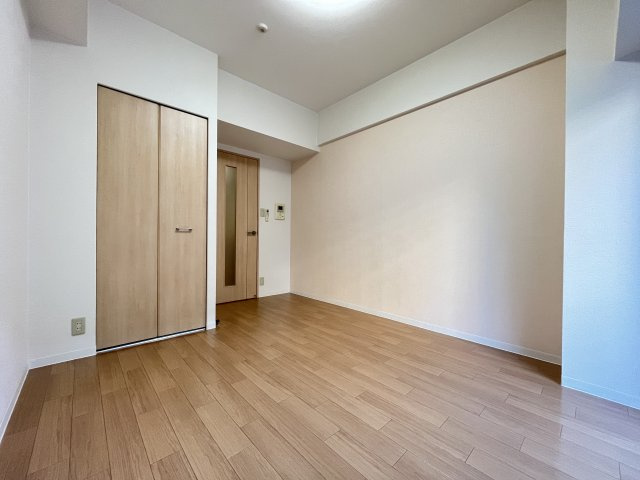 【洋室】 | ウィンヒルズ難波南