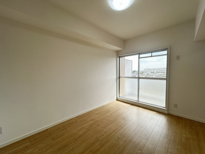 【洋室】 | キングスコート東岡崎