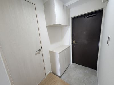 【玄関】 | キングスコート東岡崎