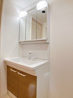 【独立洗面台】 | キングスコート東岡崎