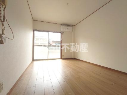 アルトの居間・リビング