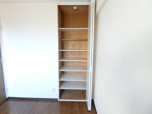 パストラル和泉の収納