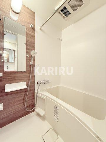 SERENiTE-04の浴室