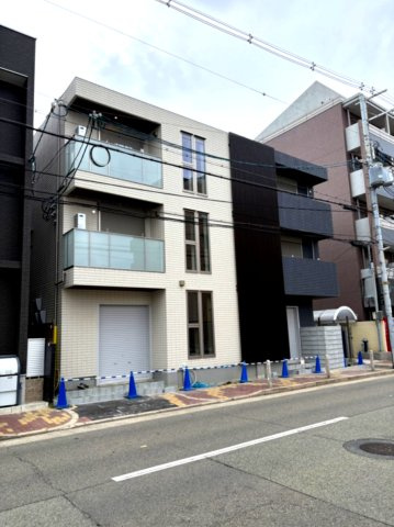 尼崎市南塚口町２丁目のマンション