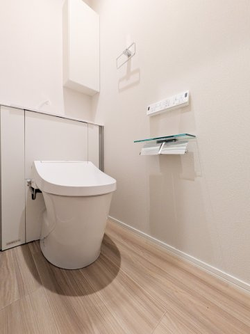 尼崎市南塚口町２丁目のマンションのトイレ