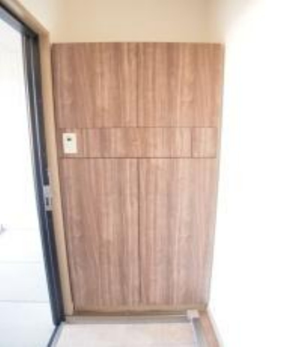 サンビレッジ阿成の玄関