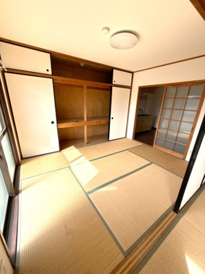  | エスポアール