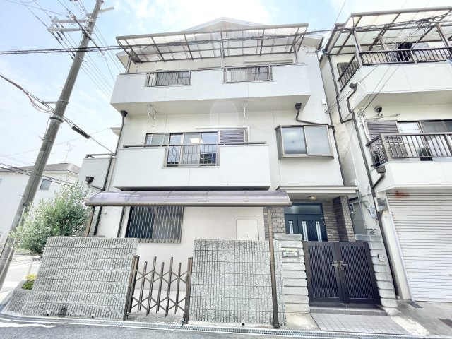 枚方市星丘２丁目　中古一戸建て