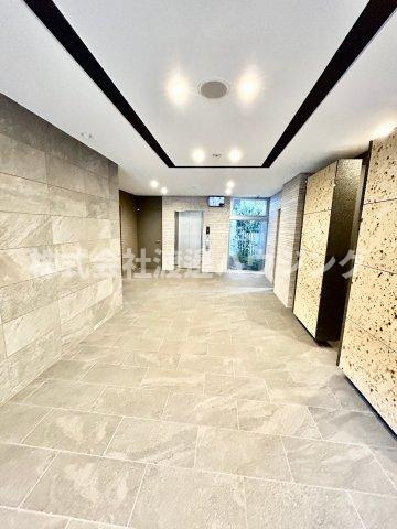 グリーナリー江坂公園のエントランス