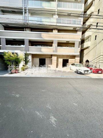 グリーナリー江坂公園の駐車場