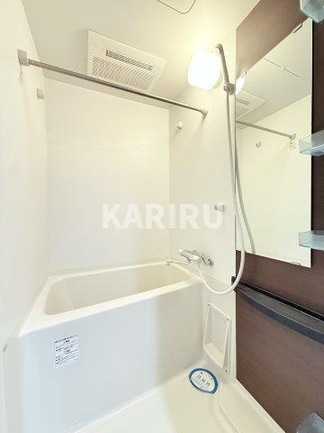 SERENiTE北浜の浴室