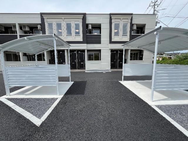 コンフォール　Ｋのその他共用部分|屋根付きの駐輪場があります。