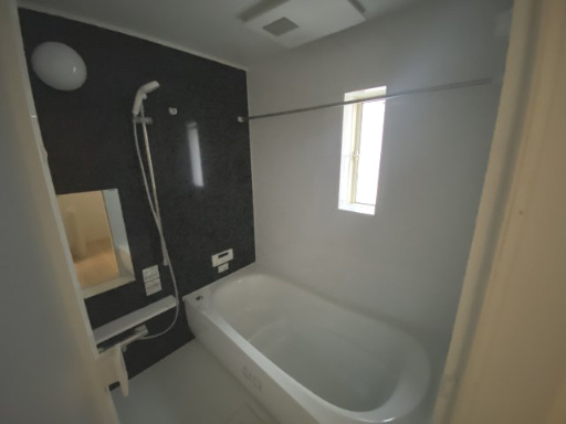清瀬市松山1丁目　新築戸建の浴室