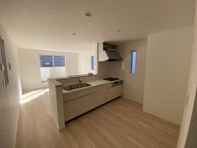 清瀬市松山1丁目　新築戸建の居間・リビング