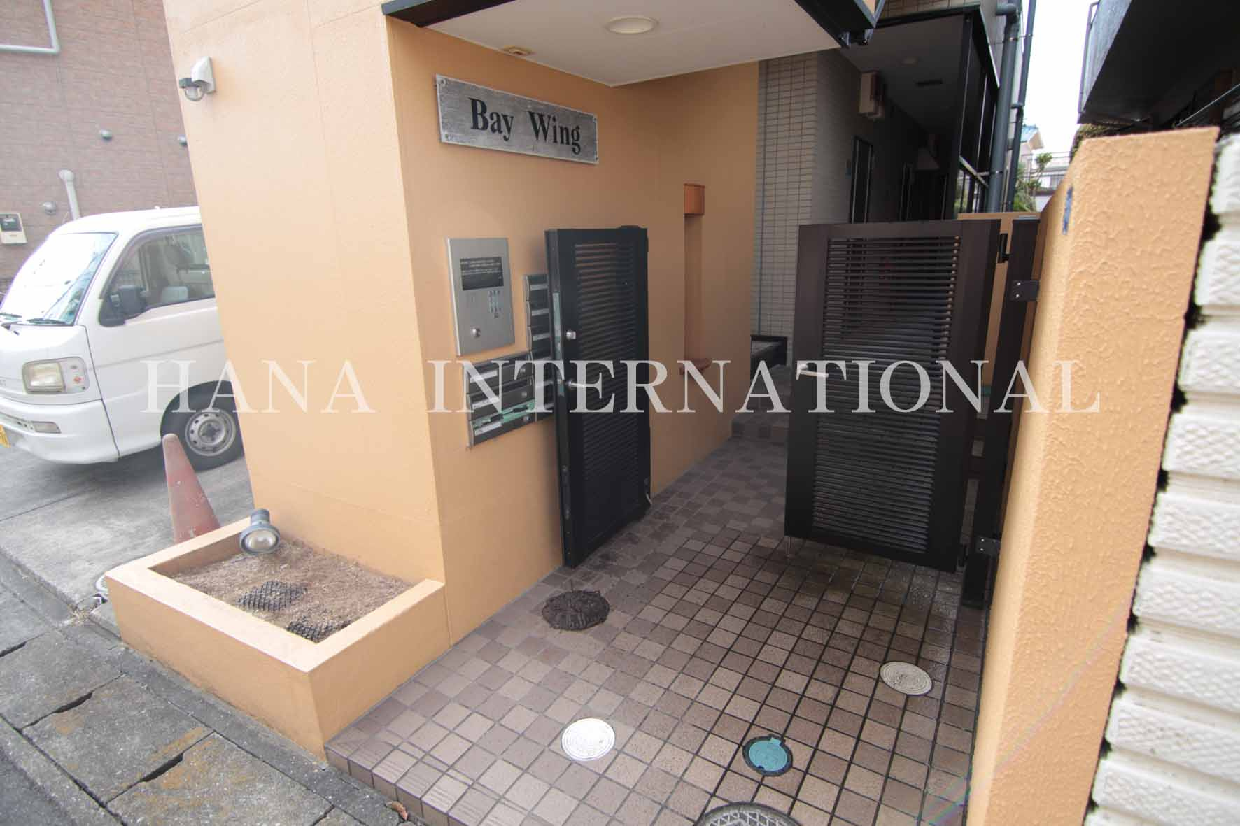 ベイウイングのエントランス