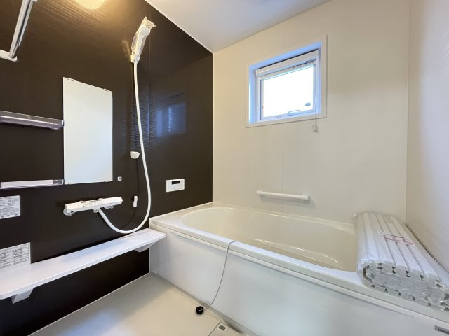 八戸市江陽1丁目の浴室