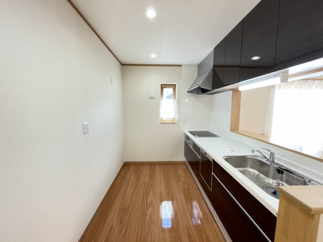 八戸市江陽1丁目のキッチン