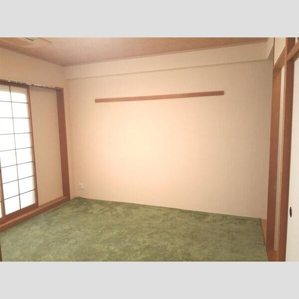 エンブレイス姫路下寺町の和室