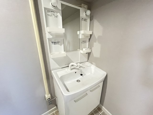 光明台ハイタウン2号棟の洗面所