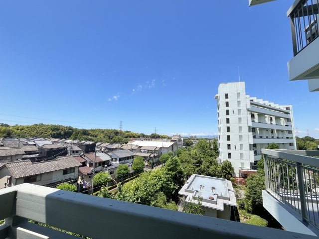 光明台ハイタウン2号棟の展望