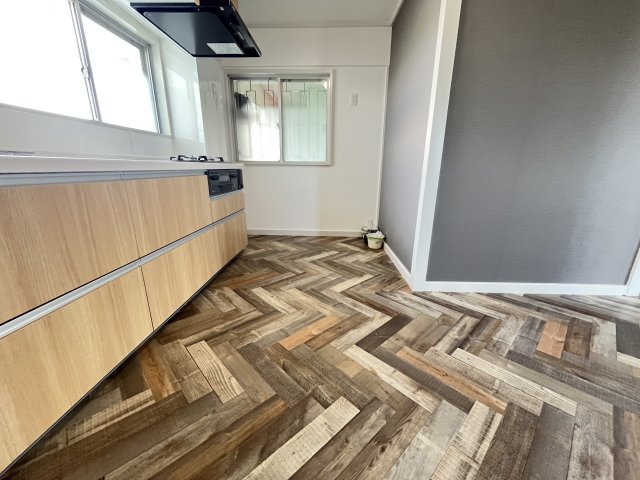 光明台ハイタウン2号棟の居間・リビング