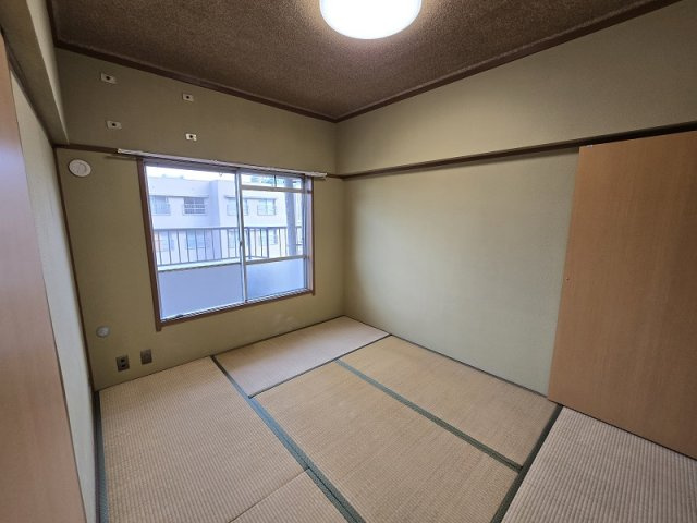 名古屋市名東区平和が丘３丁目の中古マンションの和室