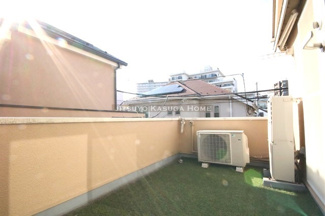 【バルコニー】