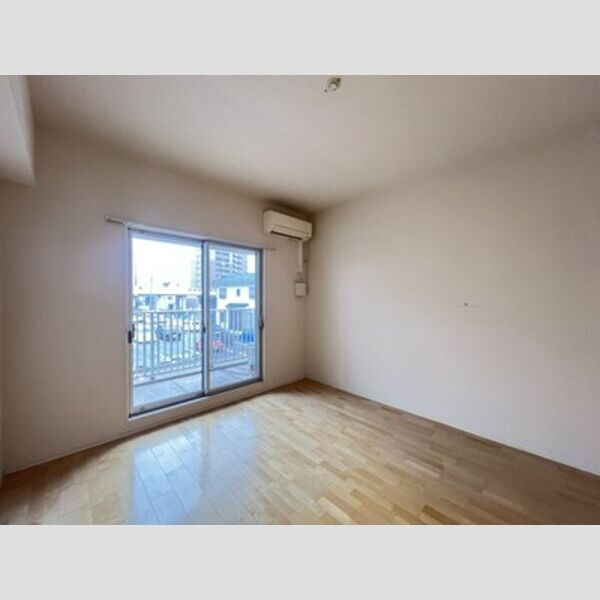 La Luce(ラ・ルーチェ)　　刈谷市近郊の賃貸ならクラスホーム刈谷店の居間・リビング