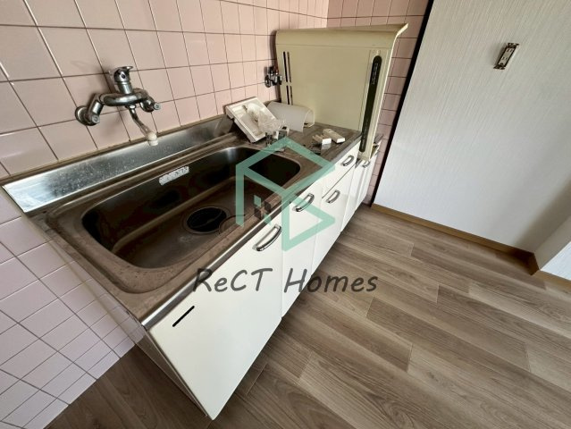 八丈グランドハイツNのキッチン