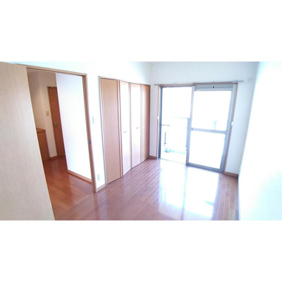 【居間・リビング】 | パルフェゆうわ | 【簡単オンライン契約】来店不要でオンライン申込み＆契約可能♪