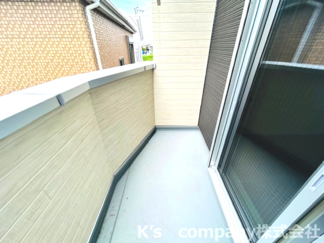 ◎茅ヶ崎市香川5丁目　新築戸建　1号棟のバルコニー|外干しも楽々です☆