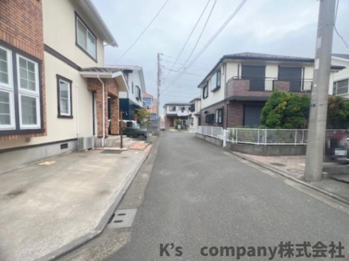 ◎茅ヶ崎市香川5丁目　新築戸建　1号棟の前面道路含む現地写真|前面道路の様子です◇