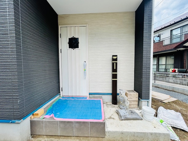 ◎茅ヶ崎市香川5丁目　新築戸建　1号棟の玄関|2025.9.29撮影◇