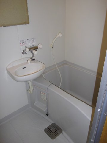 サントピアK2の浴室