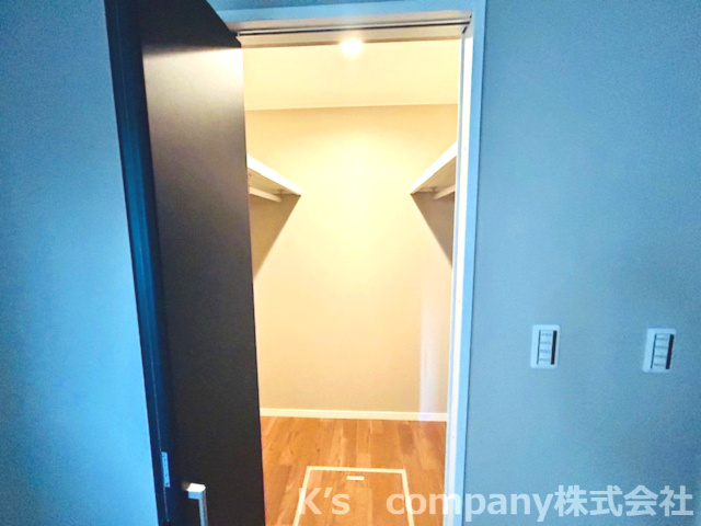 ◎茅ヶ崎市香川5丁目　新築戸建　2号棟の収納|たくさんの洋服もしっかり収納できるウォークインクローゼット☆