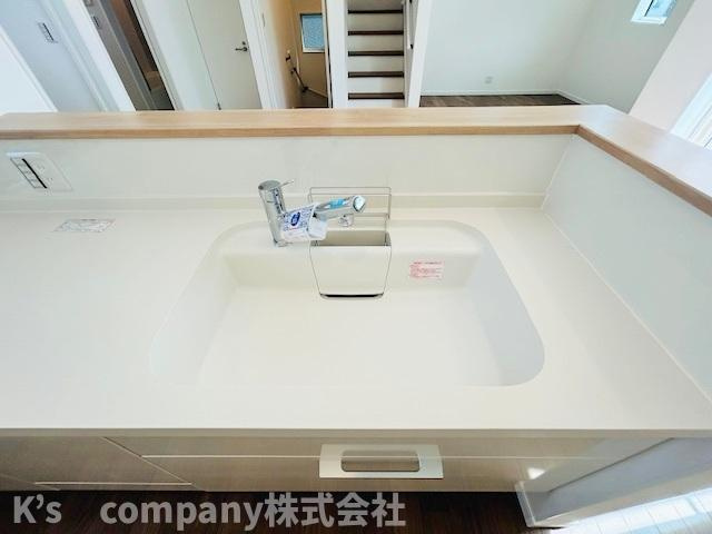 ◎茅ヶ崎市香川5丁目　新築戸建　8号棟のキッチン|キッチンシンク♪
