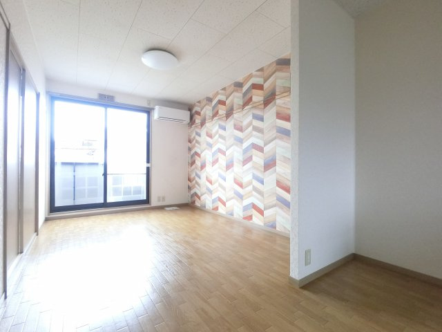 【居間・リビング】