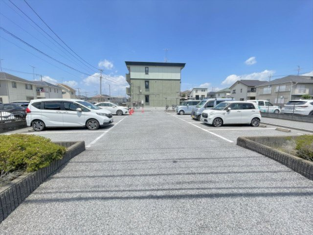 セキネマンションⅡの駐車場
