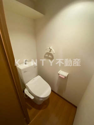 【トイレ】 | ラトゥール大森 | ゆったりとした空間のトイレです
