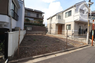 【前面道路含む現地写真】 | 前面道路含む現地写真です