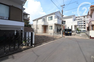 【前面道路含む現地写真】 | 前面道路含む現地写真です