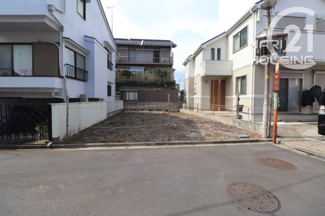 【前面道路含む現地写真】 | 前面道路含む現地写真です