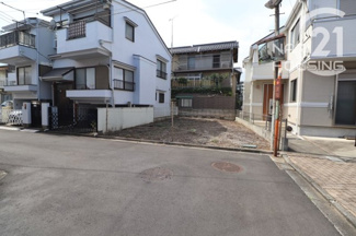 【前面道路含む現地写真】 | 前面道路含む現地写真です