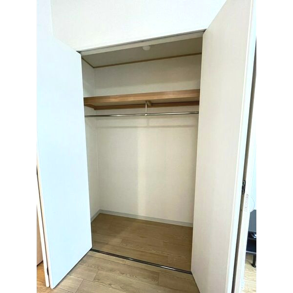 サンロワール江坂の収納