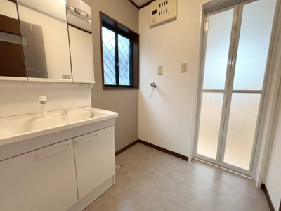 【独立洗面台】 | 高槻市古曽部町2丁目　中古戸建