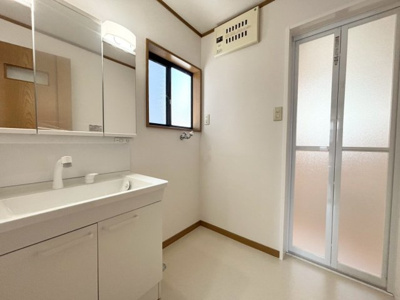 【独立洗面台】 | 高槻市古曽部町2丁目　中古戸建